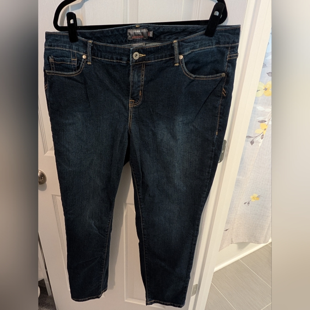 Torrid Boyfriend Straight Women's Dark Blue Jeans